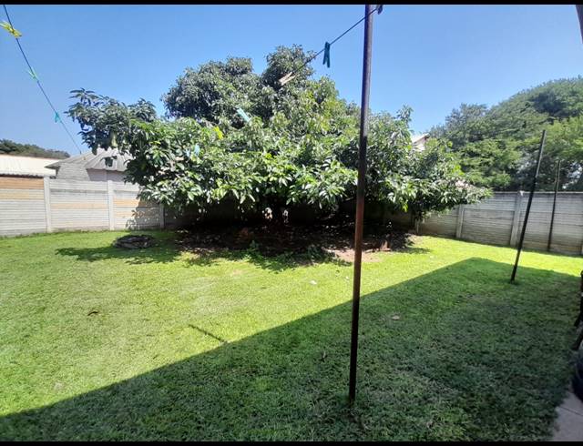 4 BEDROOM HOUSE FOR SALE IN OOS EINDE